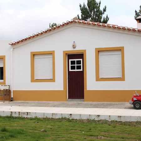 O Mundo Da Lua Villa Азейтау Екстериор снимка