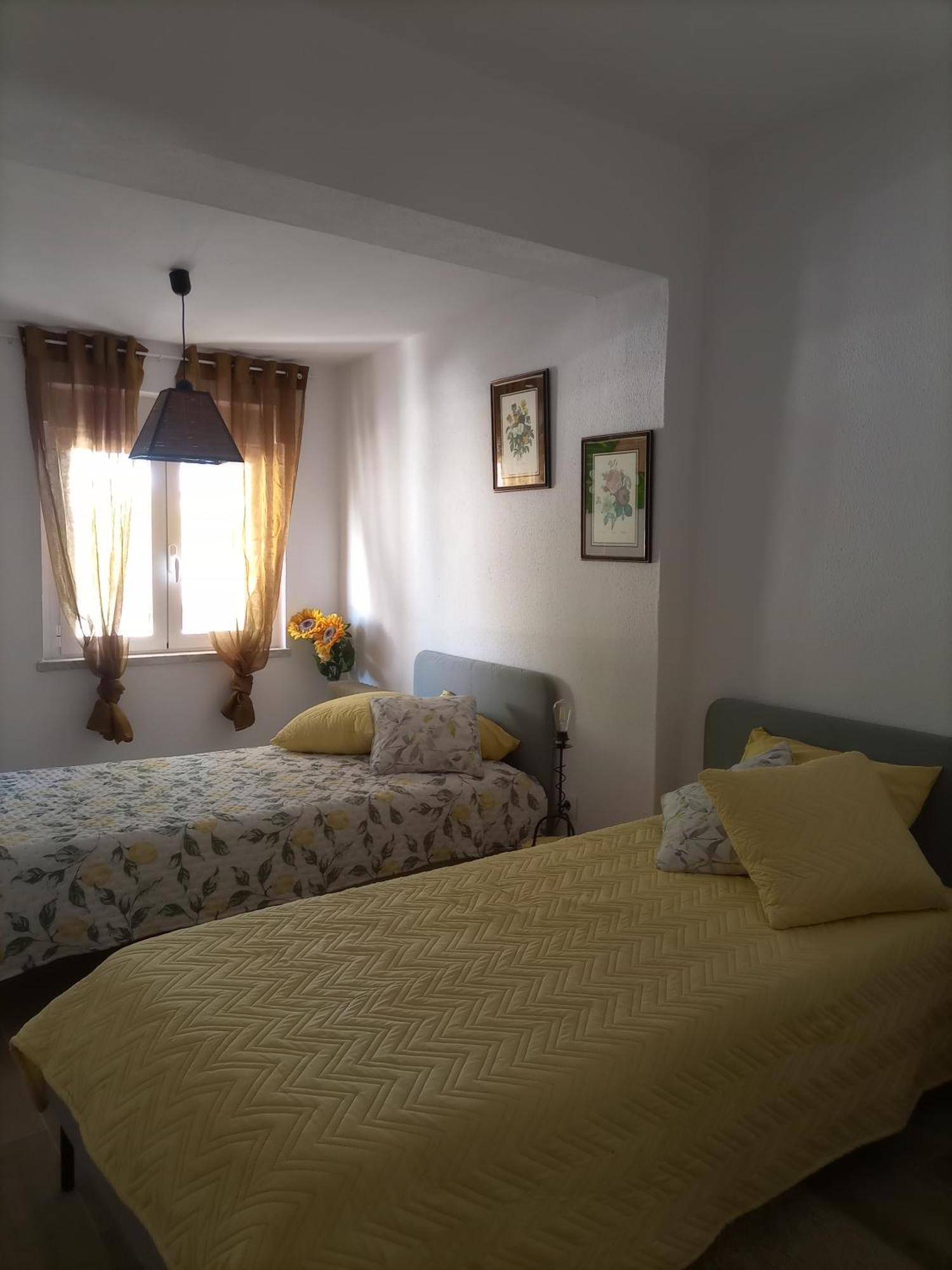 O Mundo Da Lua Villa Азейтау Екстериор снимка