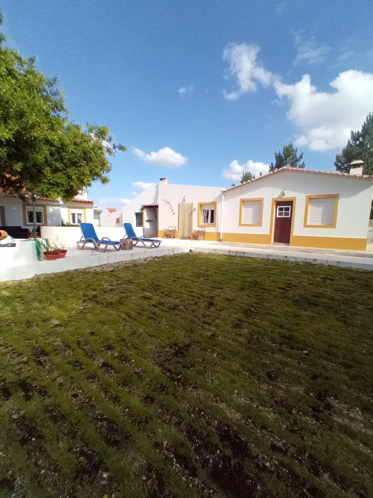 O Mundo Da Lua Villa Азейтау Екстериор снимка