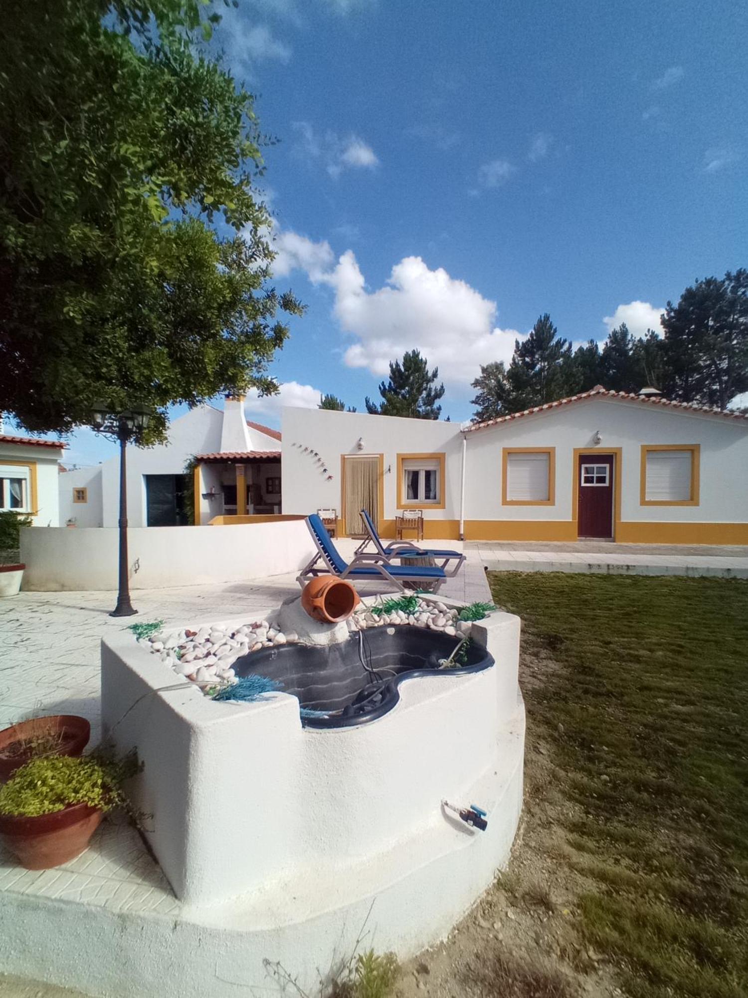 O Mundo Da Lua Villa Азейтау Екстериор снимка
